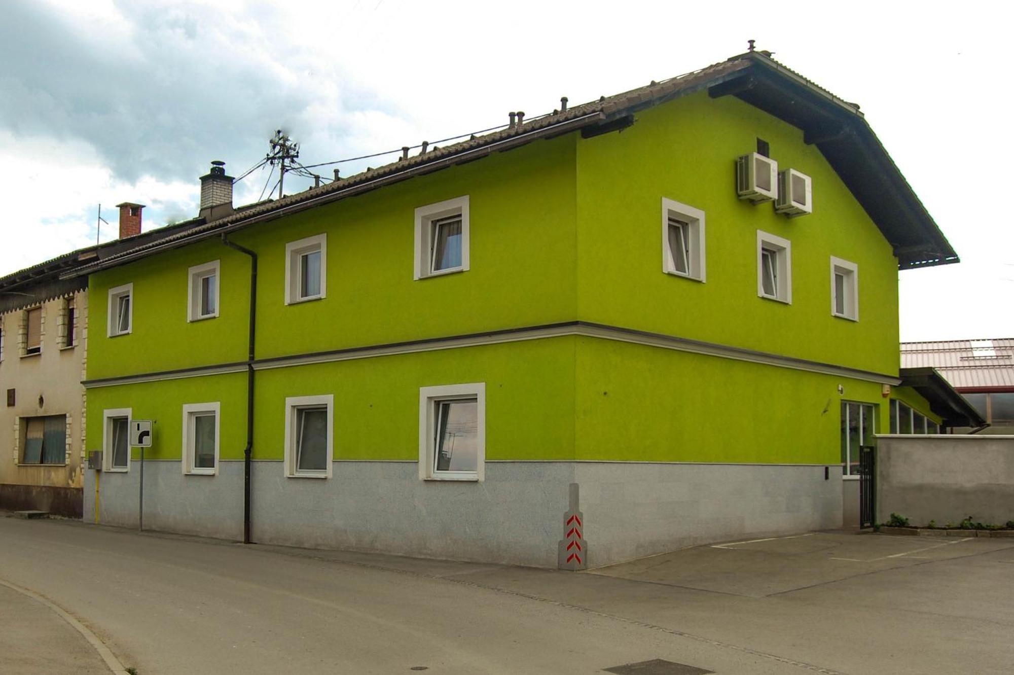 Penzion Pri Slovenc Dol pri Ljubljani Exterior foto